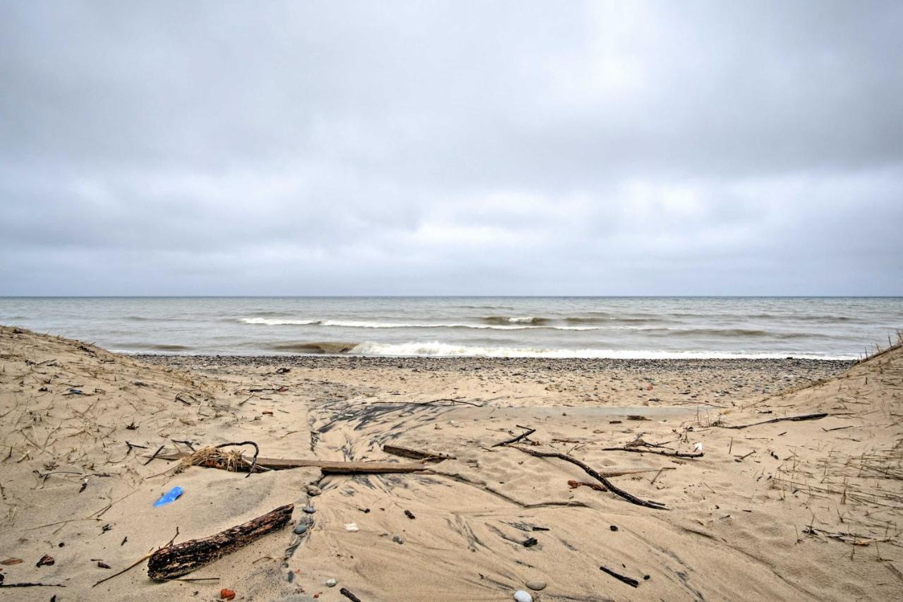 South Haven Home About 1 Mi To Lake Michigan! 외부 사진